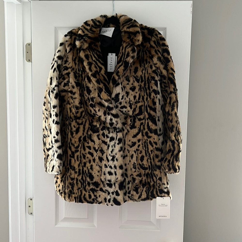 VELVET faux fur animal print coat
